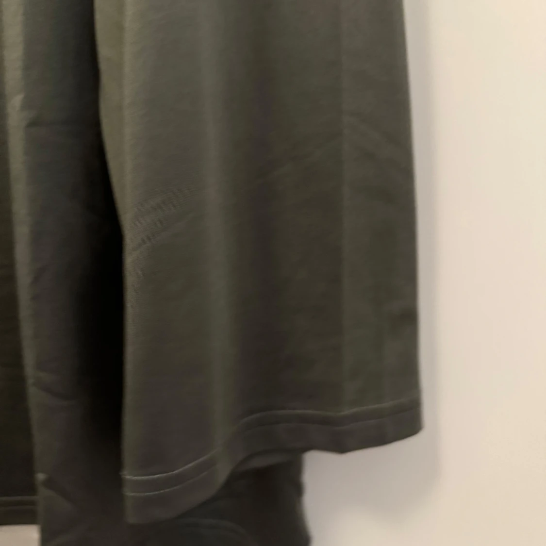 Mörkgrå långärmad tröja från SHEIN - 2