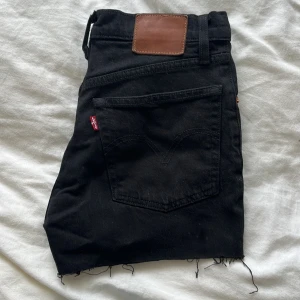 Levis shorts - Levis shorts, vet ej storleken men passar mig som vanligtvis har S