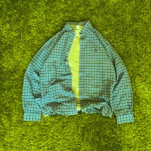 Ralph Lauren Vintage Shirt - Ralph Lauren Vintage Shirt  Fits XL/XXL Very good condition- no flaws Length - 77 Width - 66  ♻️All pictures are taken on green “grass” carpet as Hygiene is my priority♻️  For more information text me in private messages  #Y2KFashion # Y2KHipHop #BaggyClothes #Streetwear #VintageStreetwear #2000sStyle #RapFashion #ThrowbackStyle #OldSchoolHipHop #BaggyJeans #Y2KOutfit #HipHopAesthetic #RetroStreetwear #VintedFinds #OversizedFashion #UrbanWear #2000sVibes #TrendyVintage #RareStreetwear #VintedStyle