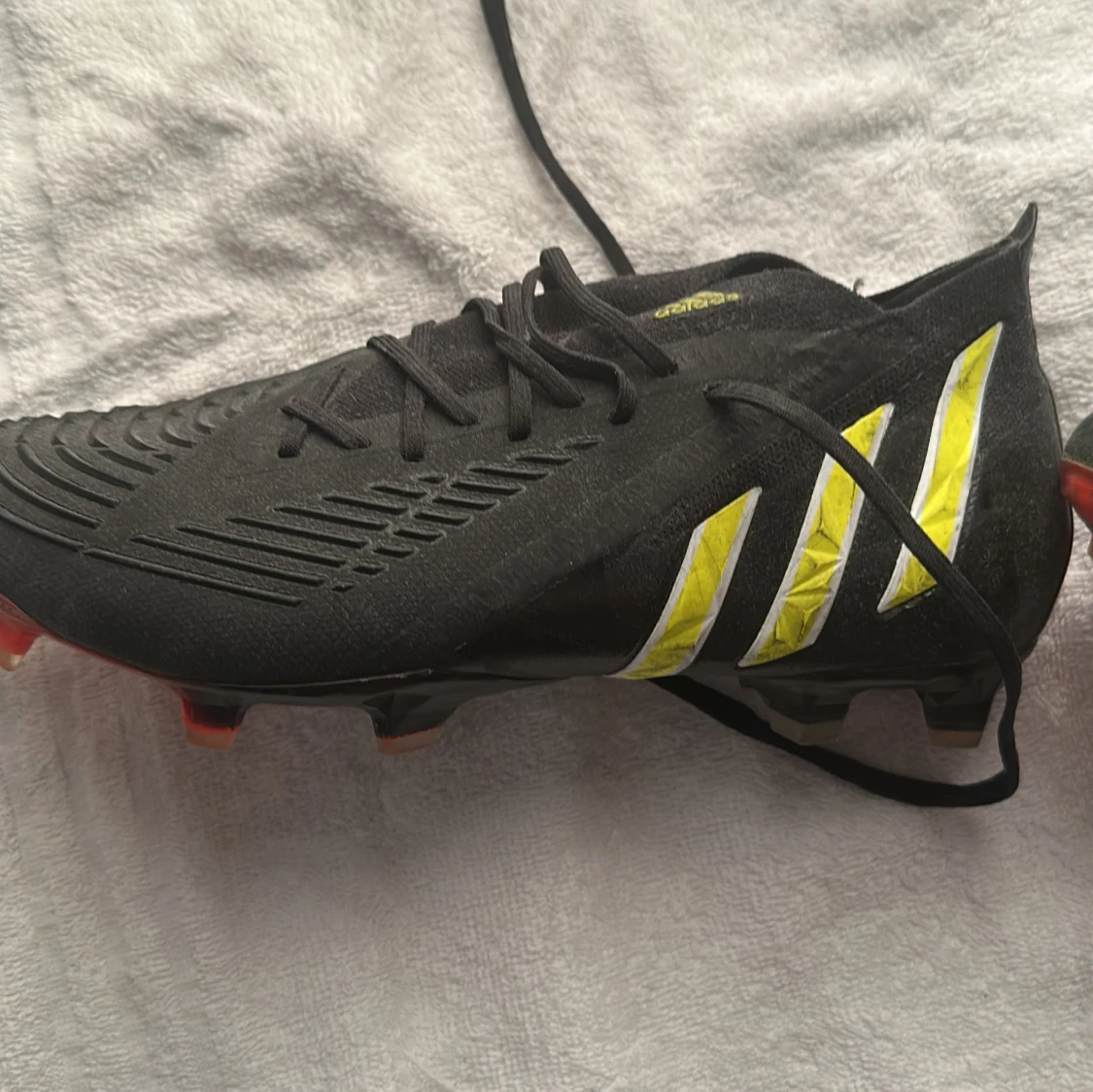 Adidas Predator svarta fotbollsskor - 1