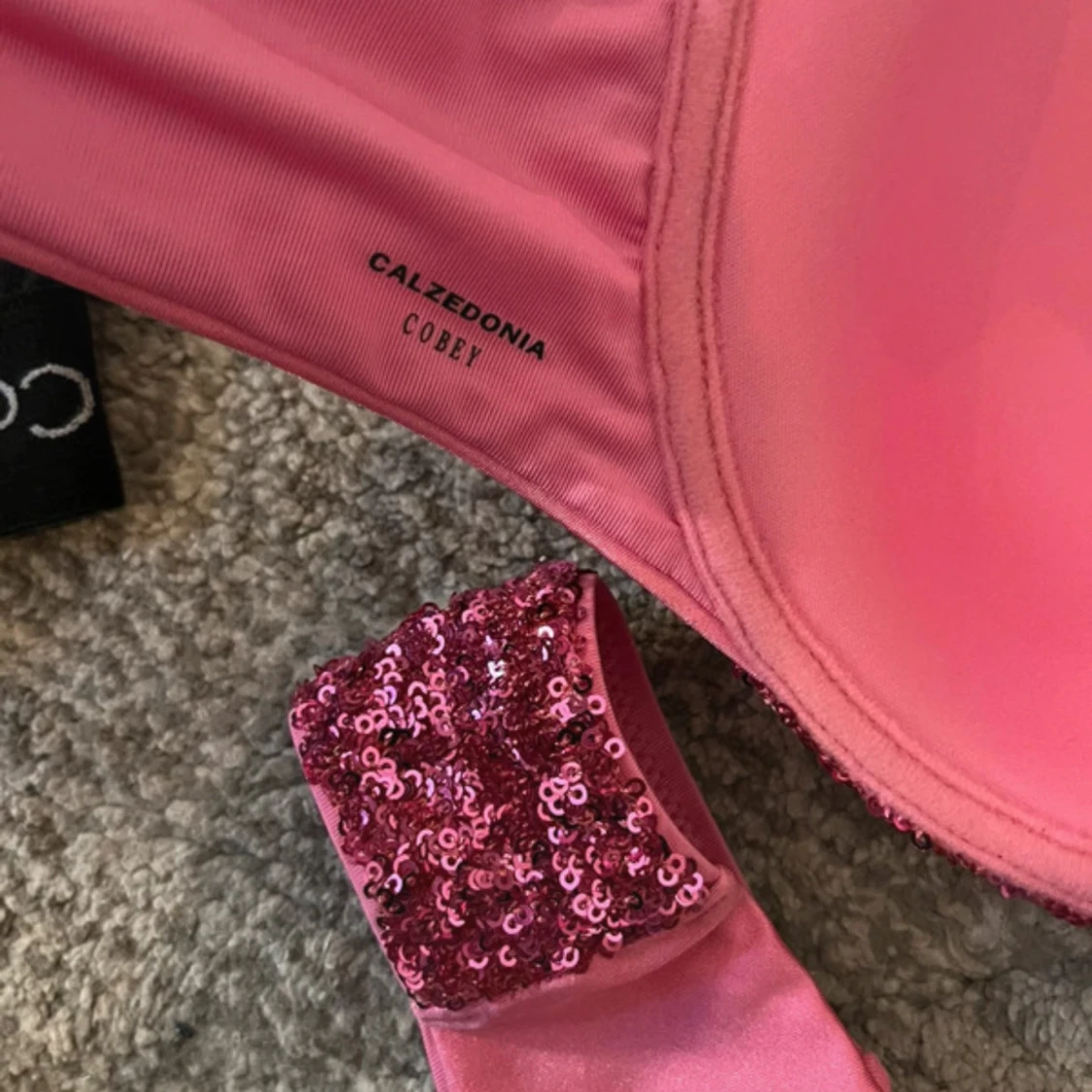 Rosa paljettbikini från Calzedonia - 2