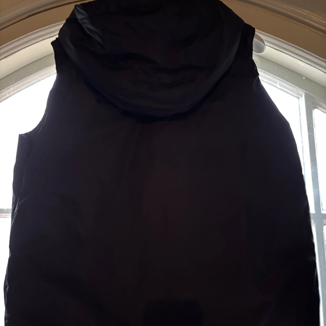 Svart dunväst från Moncler - 1