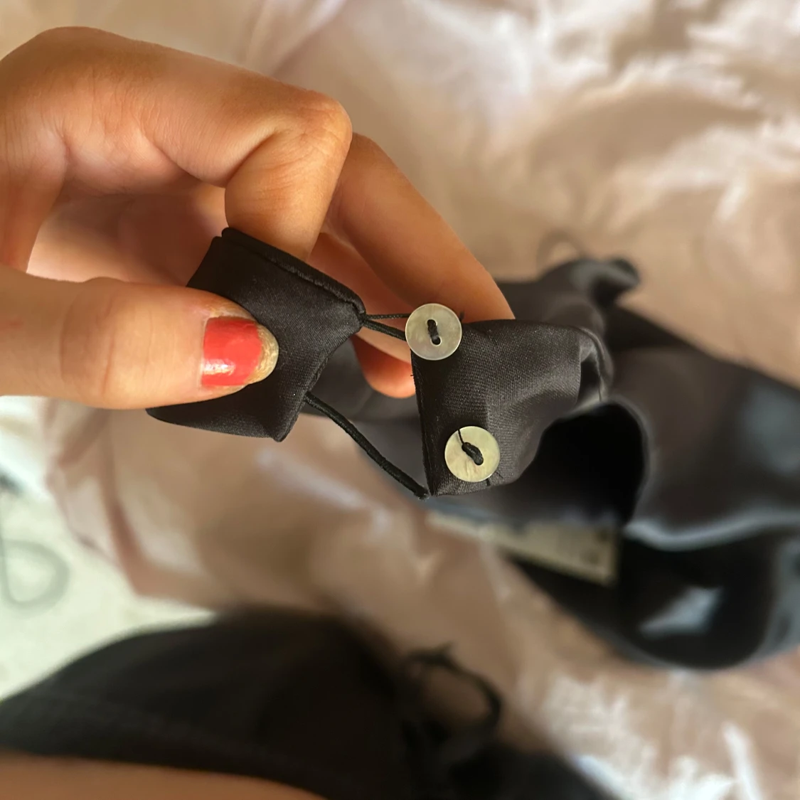 Svart halterneck tröja - 2