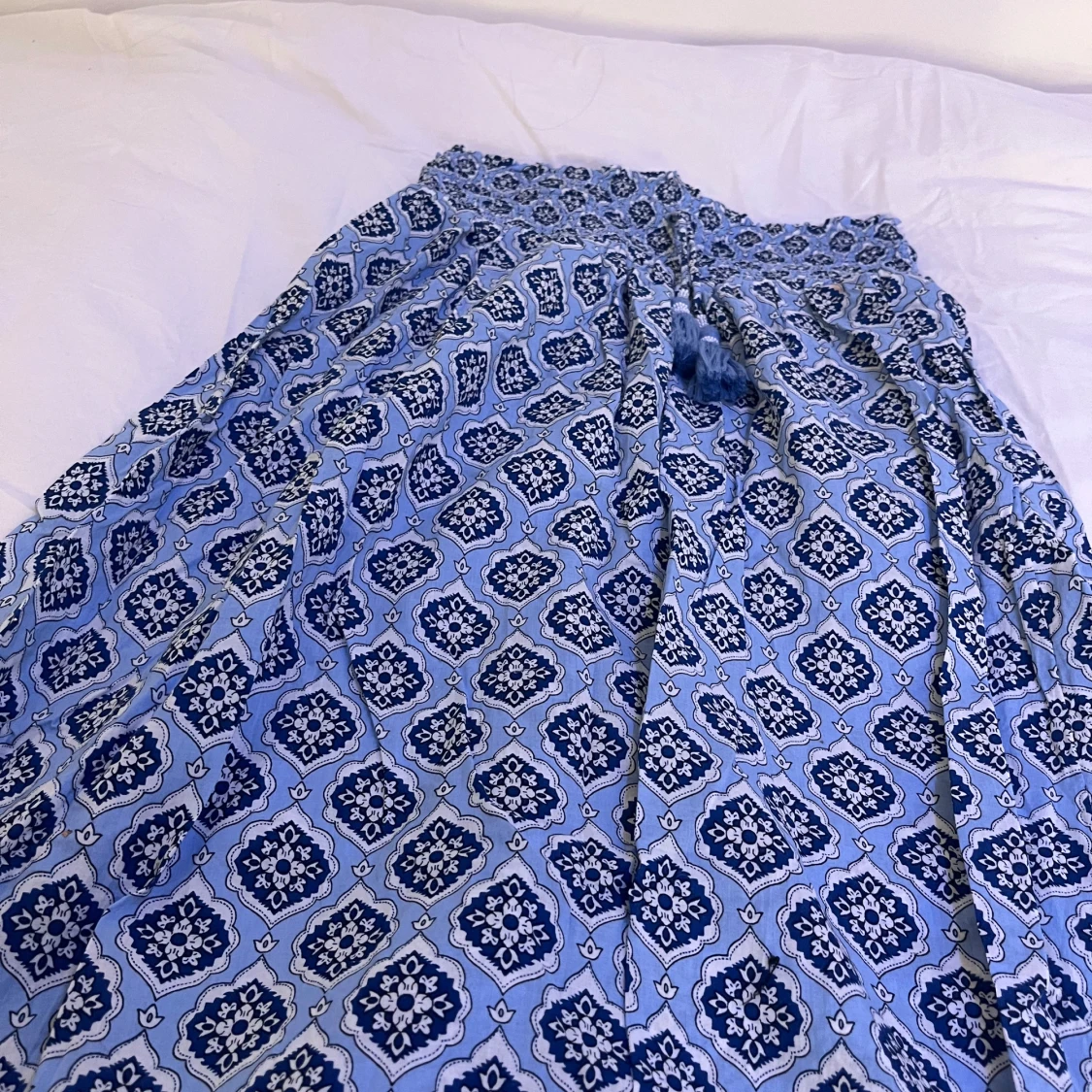 Blå mönstrad långkjol - 2