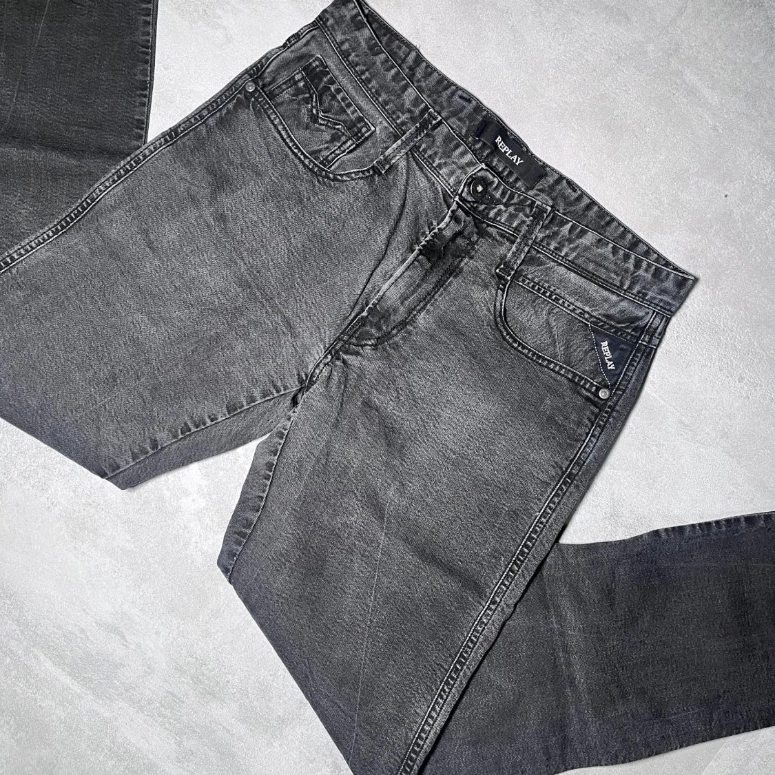 Grå Replay Jeans Anbass W31 L32