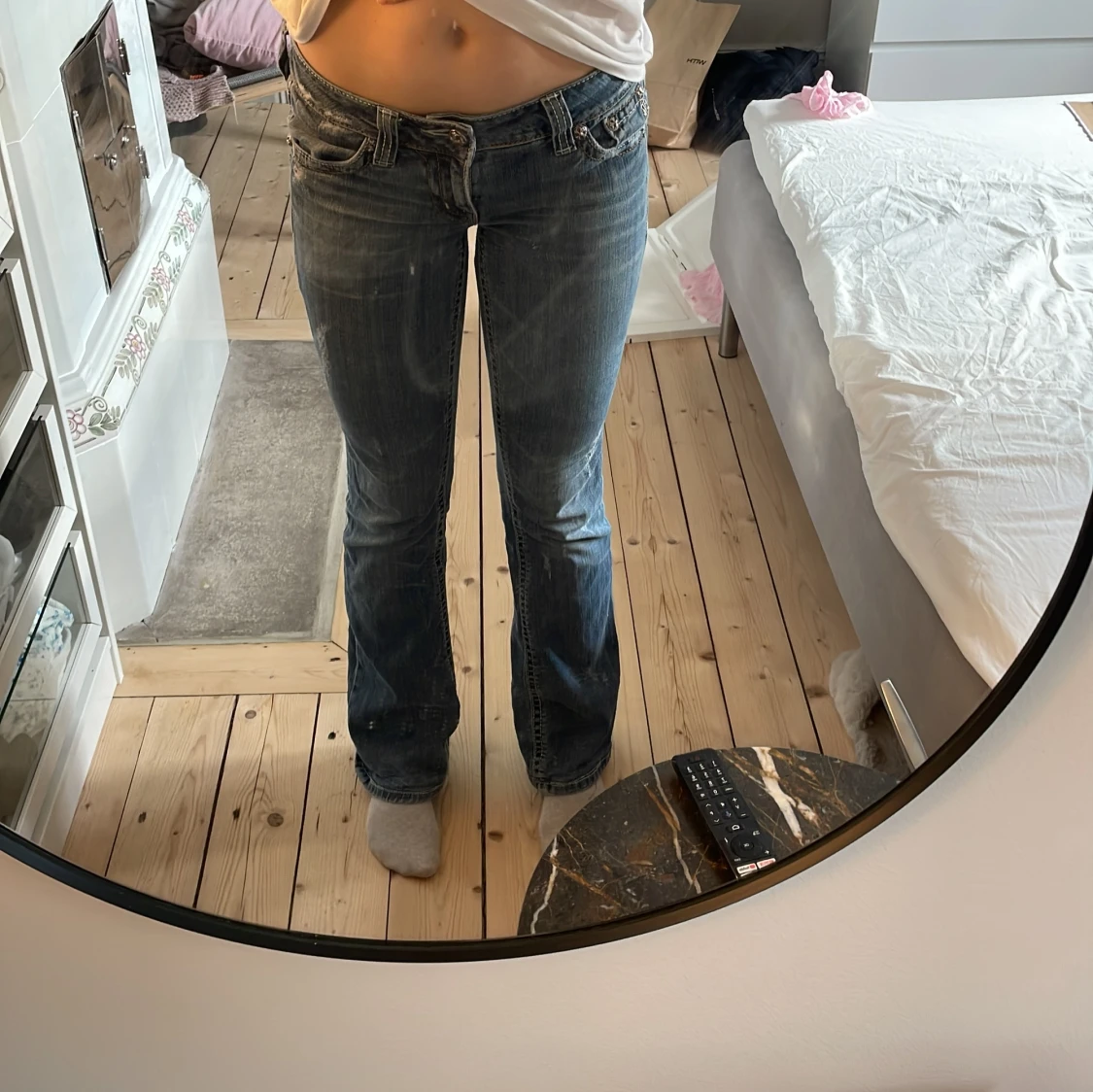 Lågmidjade bootcut jeans