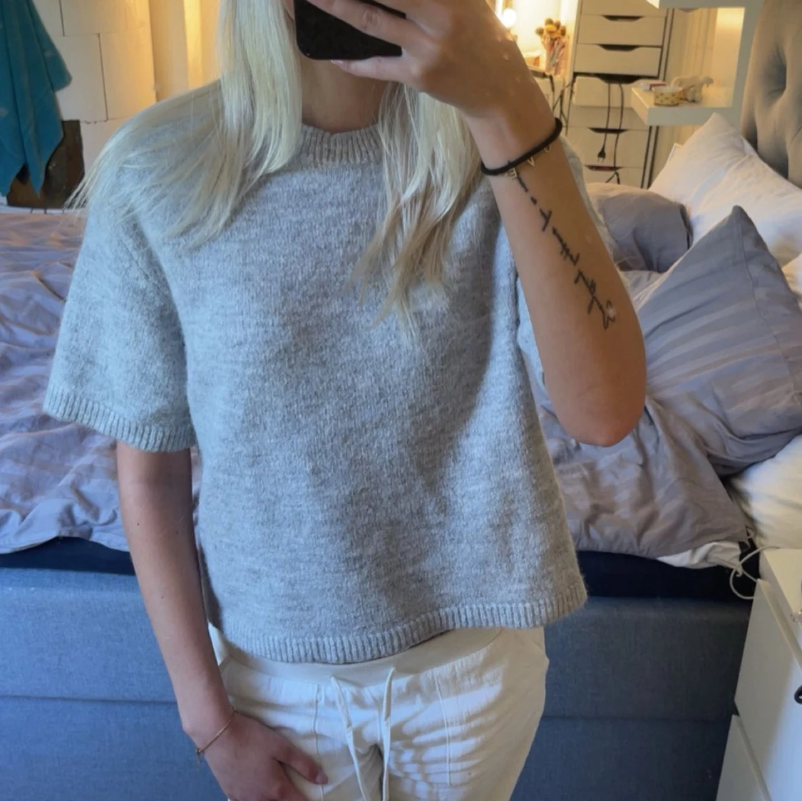 Trekvartsärm stickad