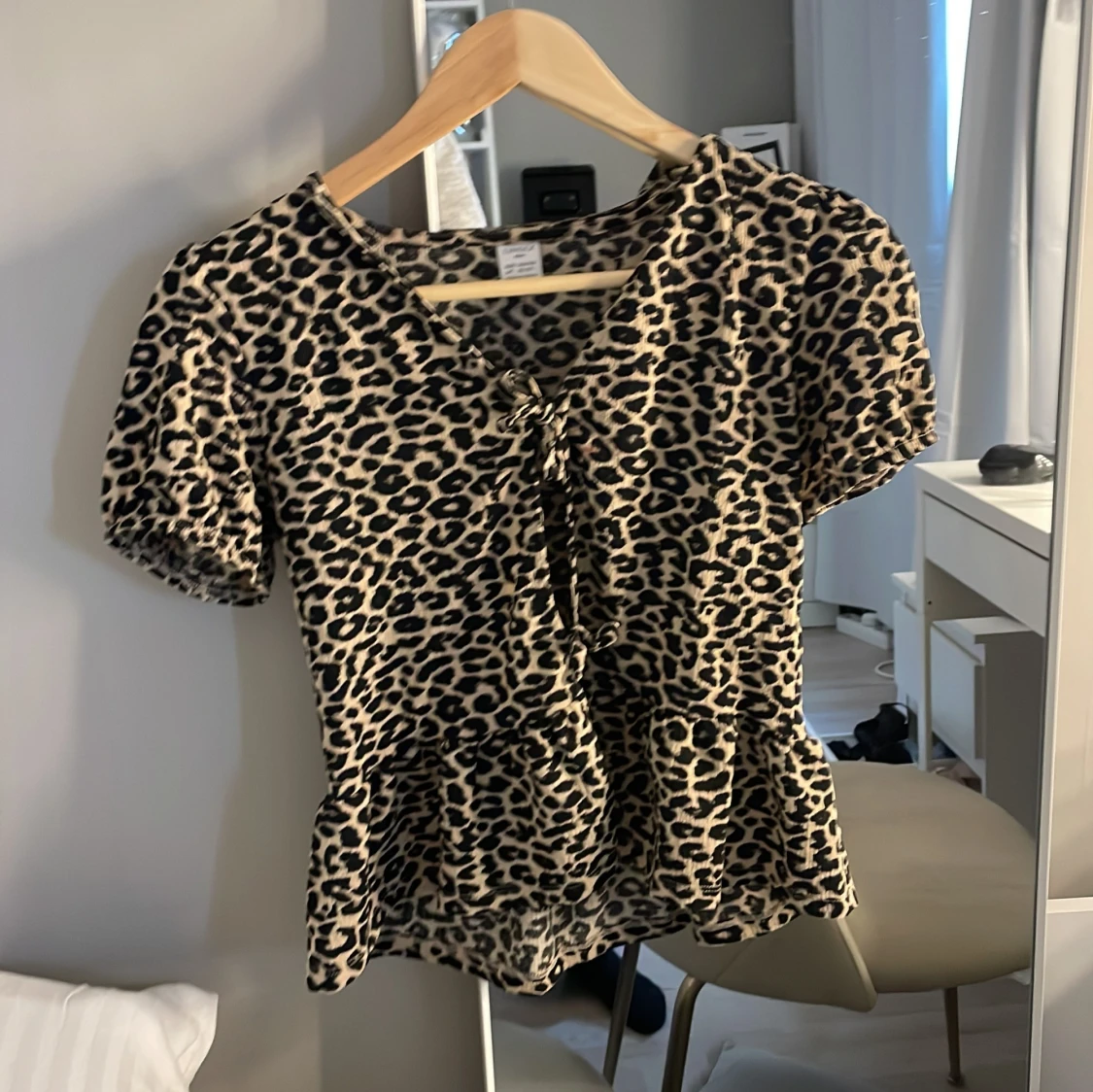 Leopardmönstrad topp från Lindex