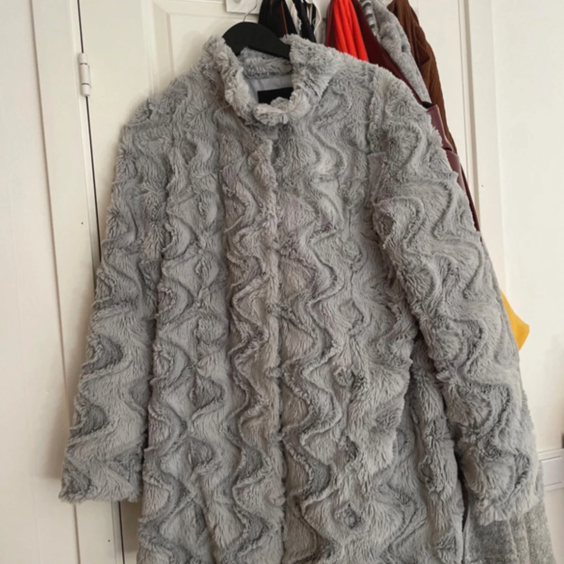 Fuskpälsjacka/Fur coat