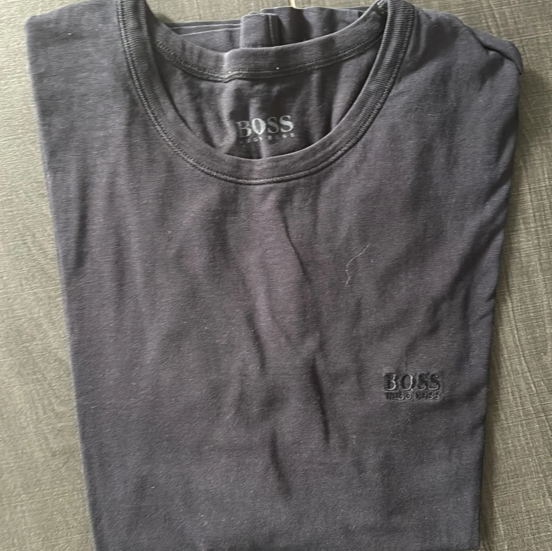 Svart t-shirt från Hugo Boss