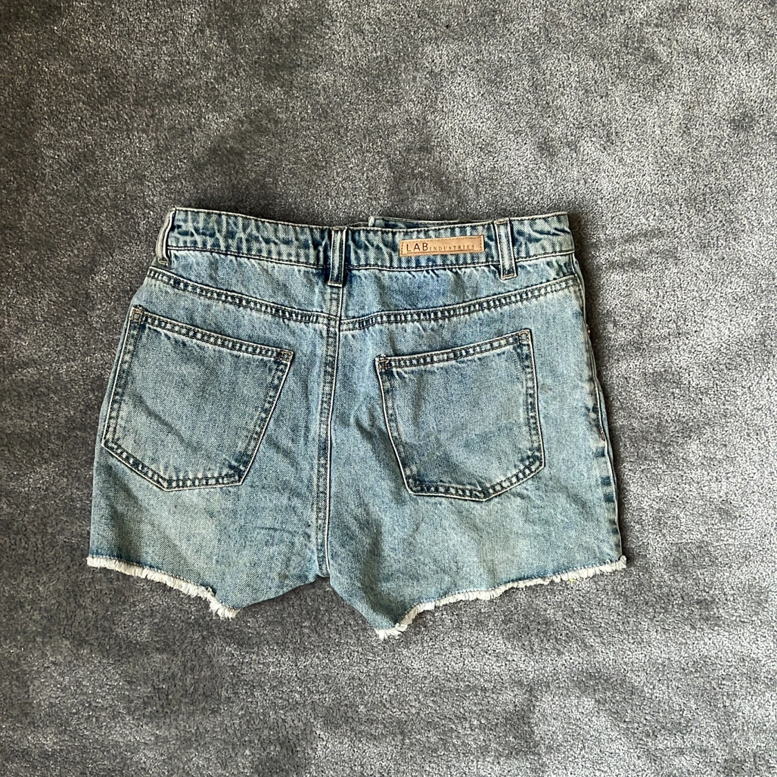 Blå jeansshorts från LAB Industries - 1