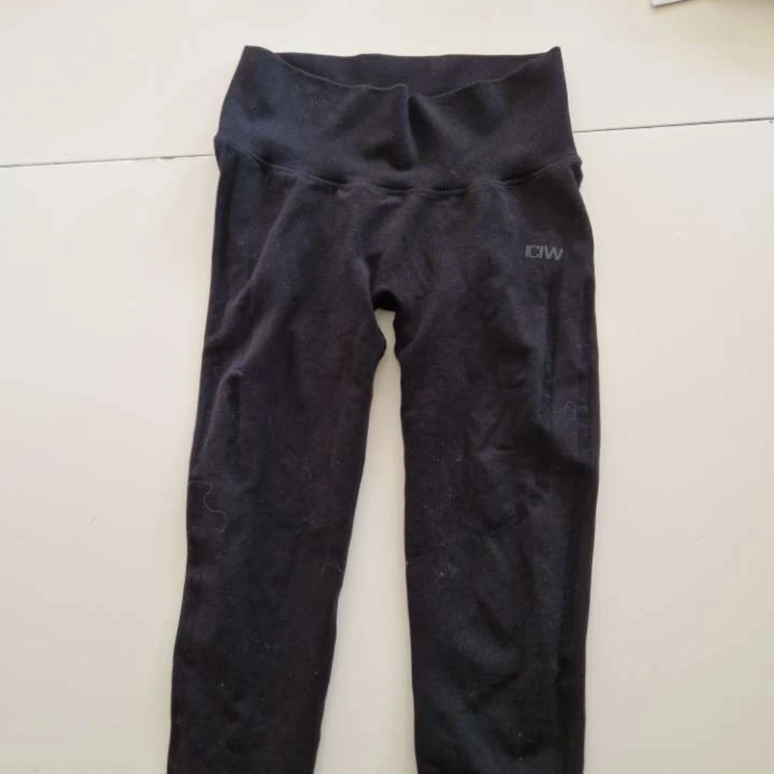 Svarta träningsbyxor med scrunch från ICANIWILL - 1