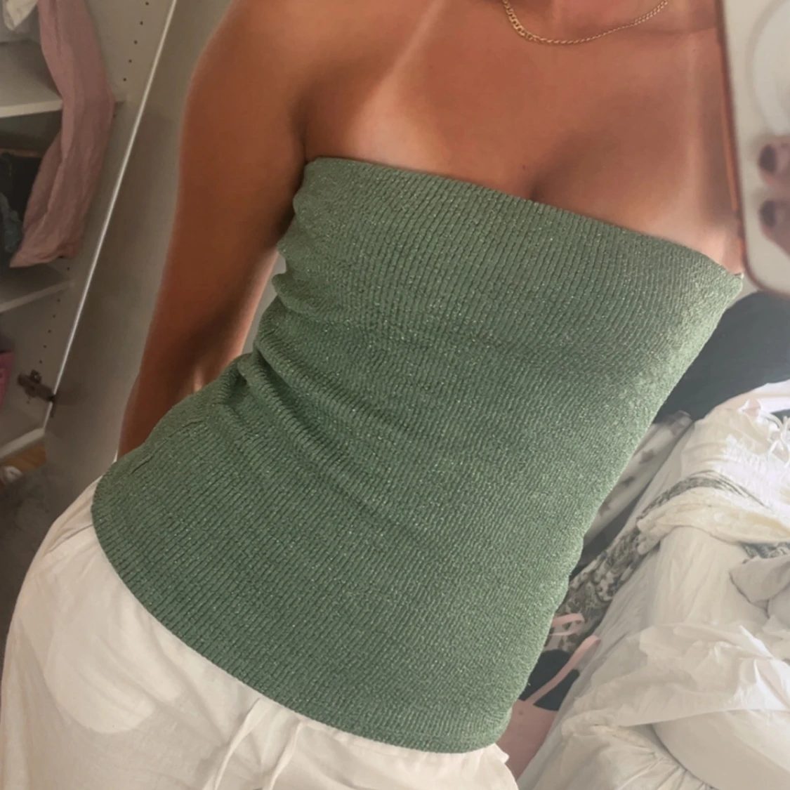 Grön ribbad & glittrig tub topp - 1