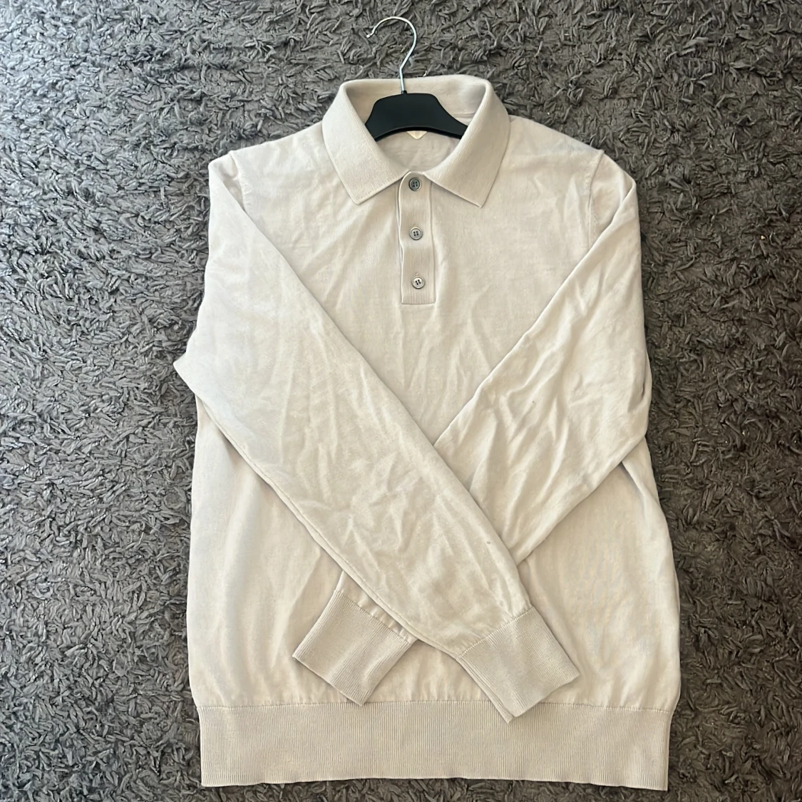 Beige långärmad pikétröja S