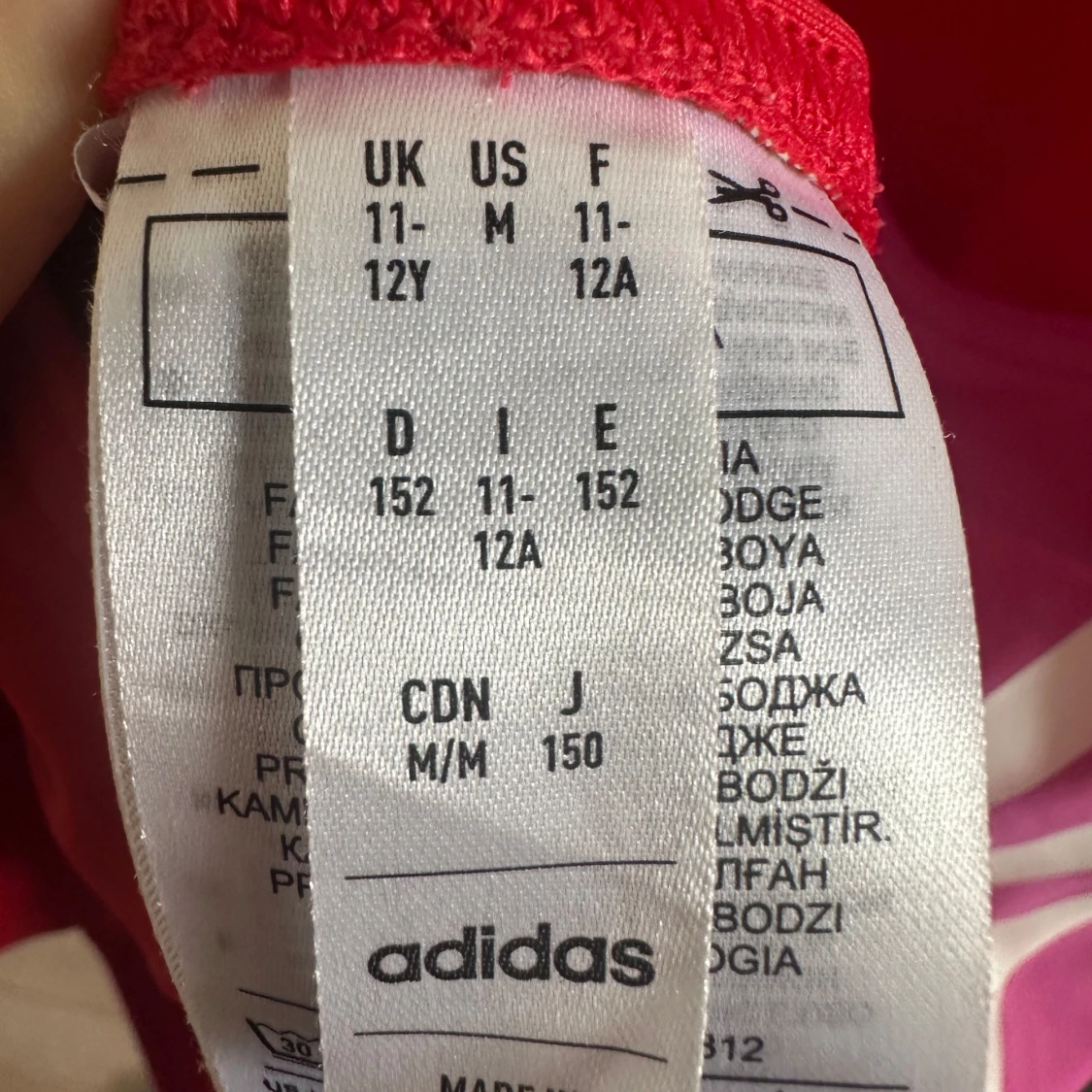 Röd baddräkt från Adidas, strl 152 - 2