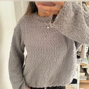 Tröja hm - Grå tröja från hm!