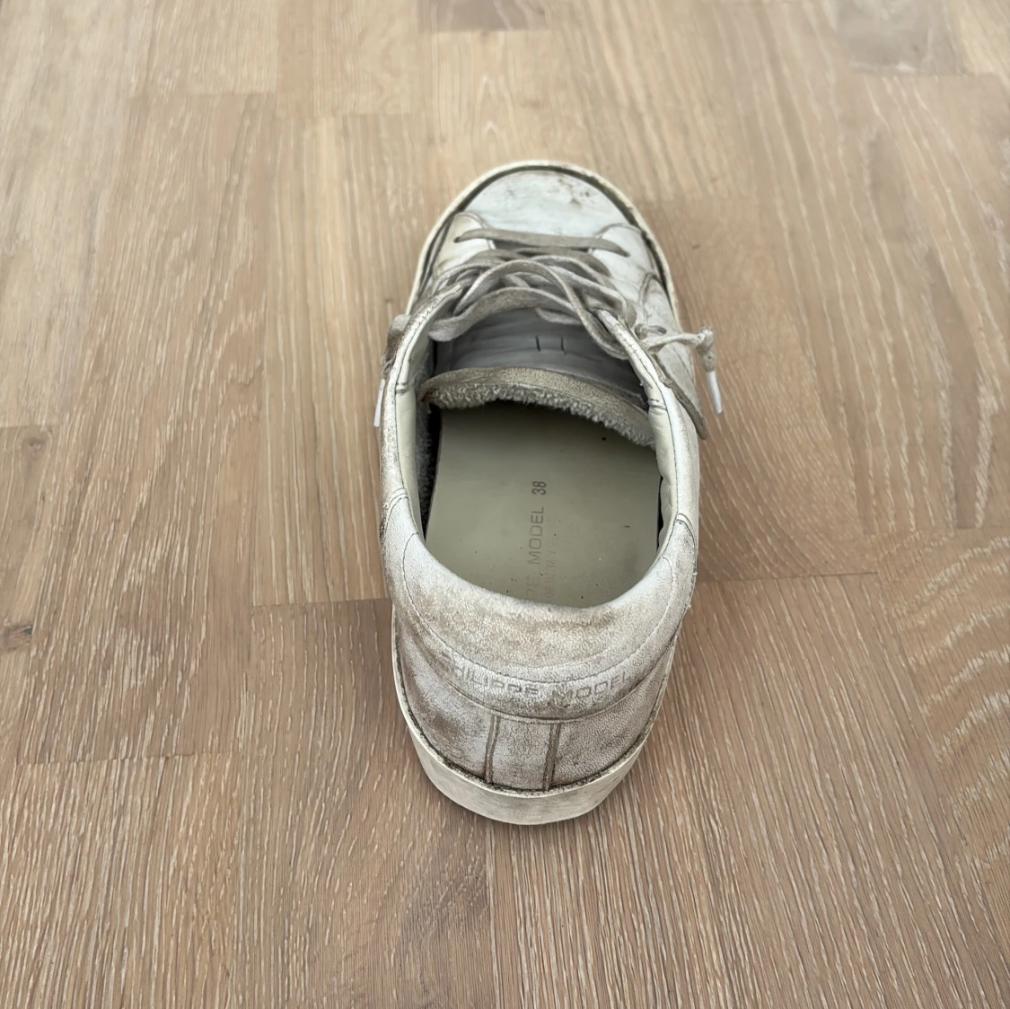 Philippe Model vita sneakers i skinn - 1