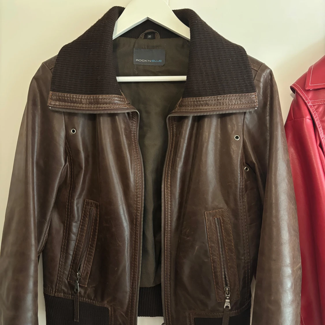 Brun skinnjacka från Rockn Blue