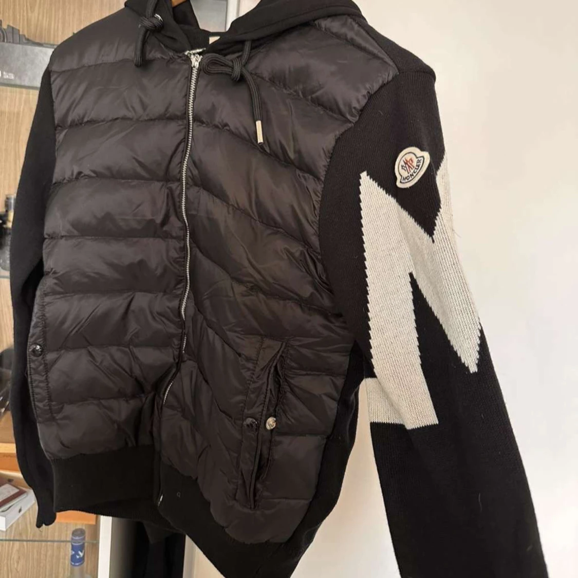 Moncler Logo-intarsia padded cardigan - 1