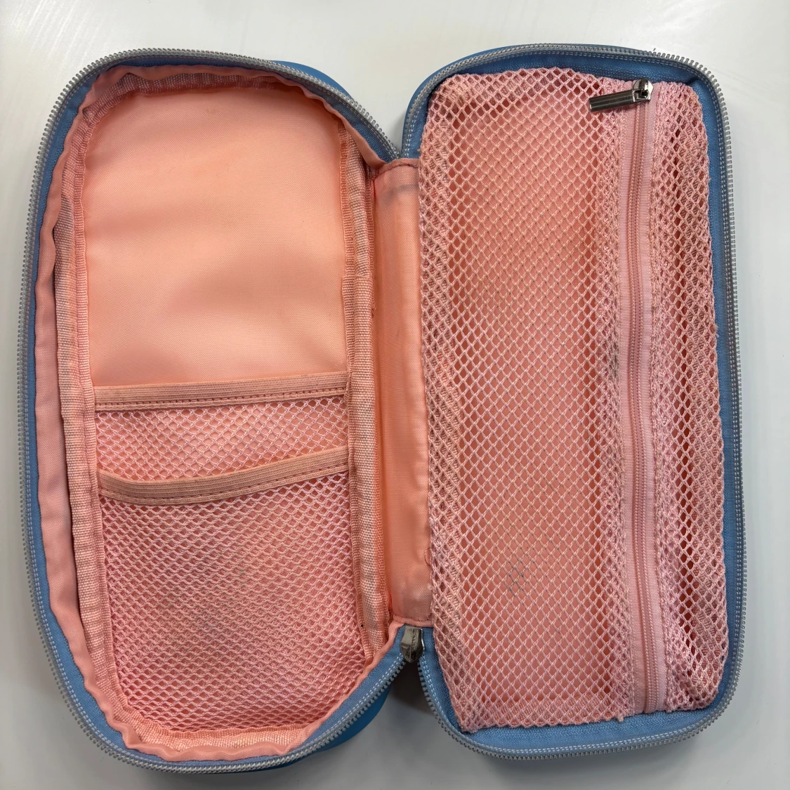 Blå necessär från Hickap - 1