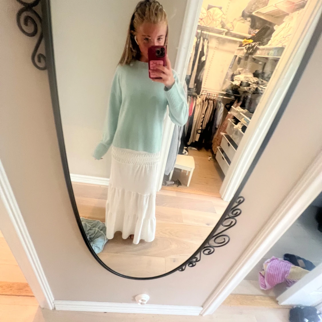 Vit långkjol med volang - 1