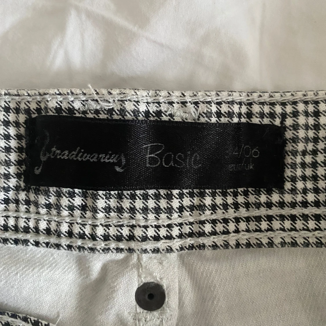 Rutiga lågmidjade shorts Stradivarius - 2