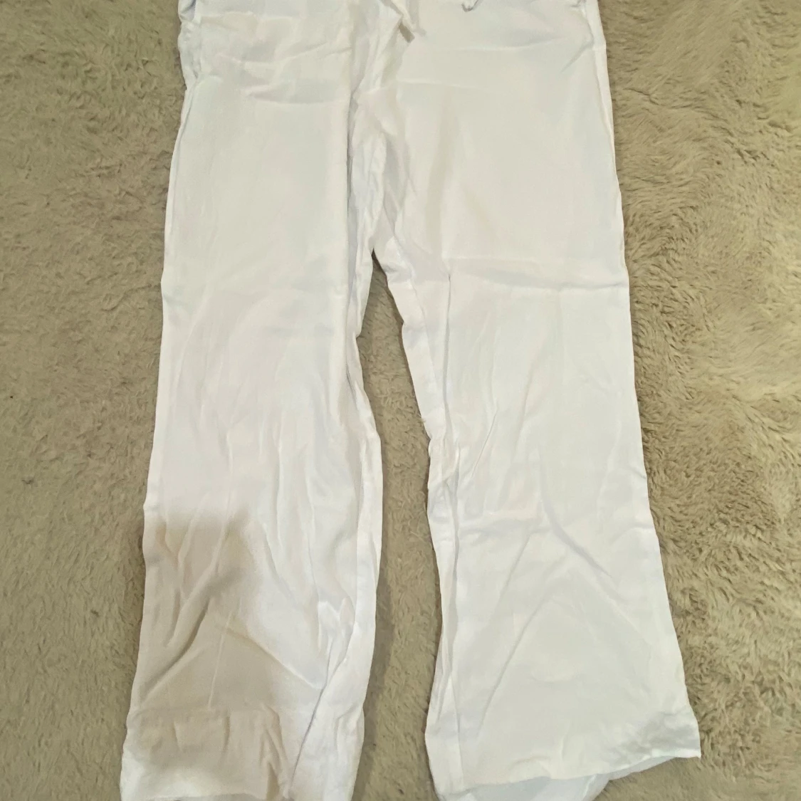 Vita linnebyxor från 157, XS