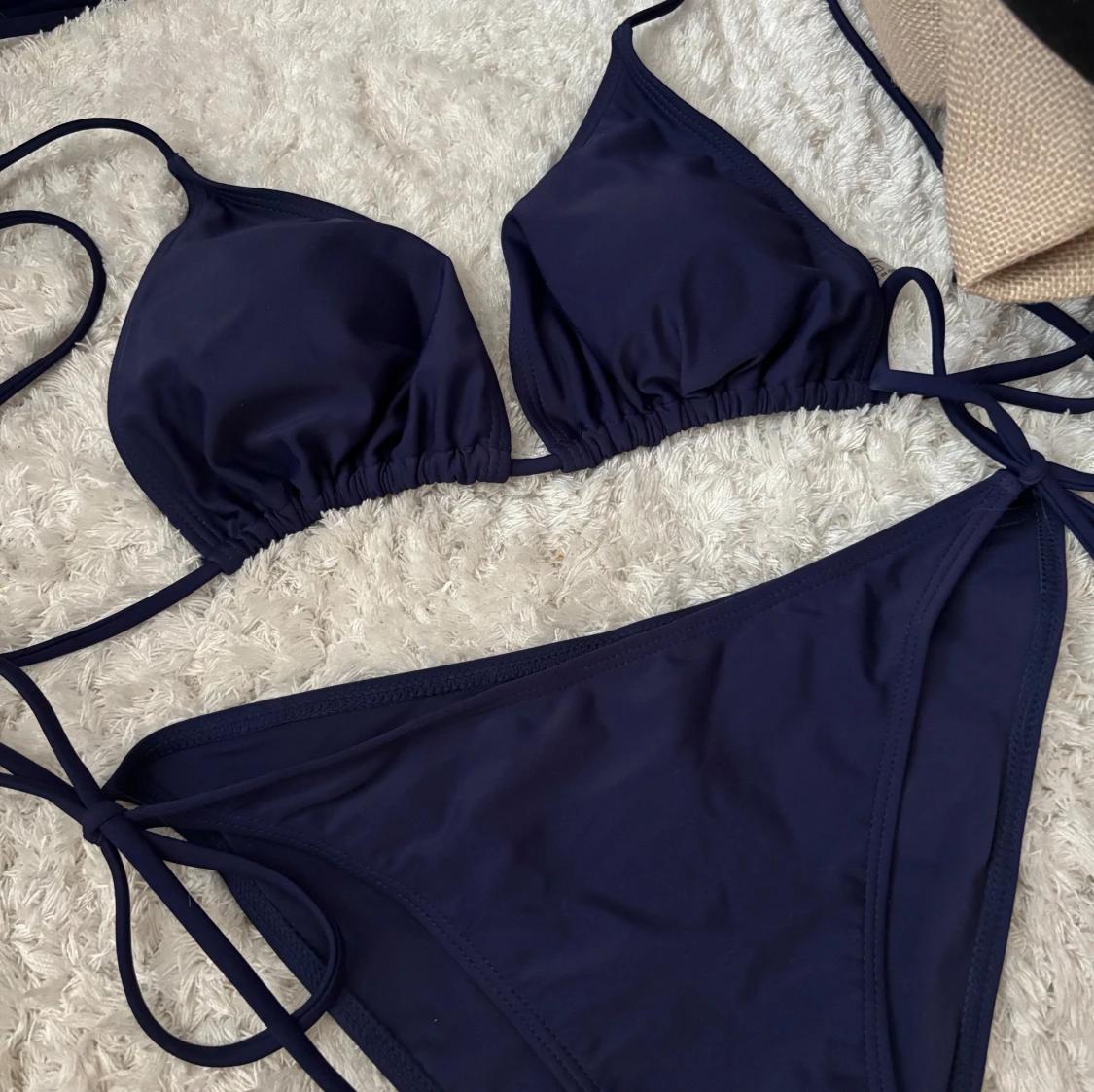 Superfin marinblå bikini - 1