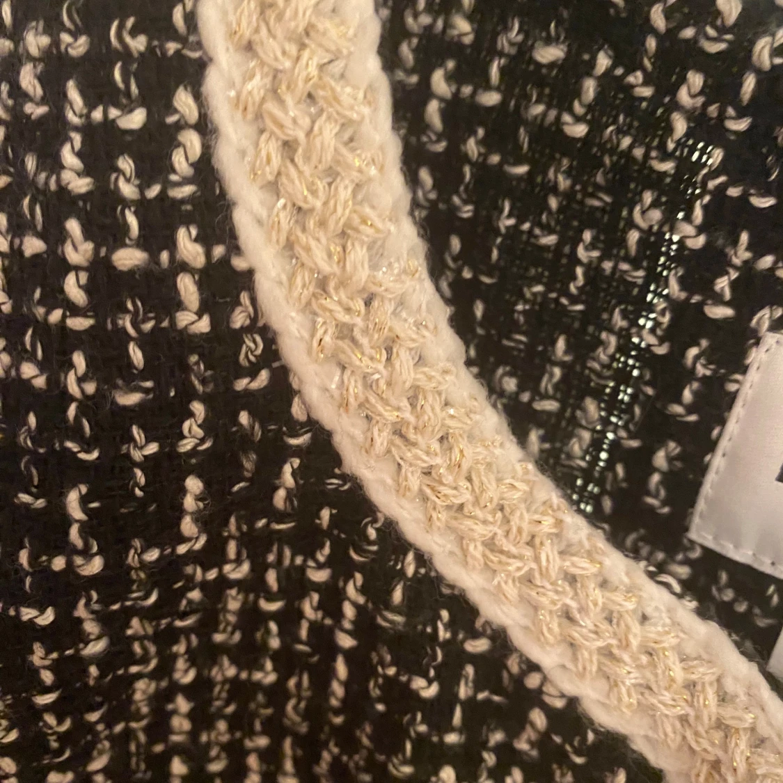 Svartvit kavaj från Kappahl - 3