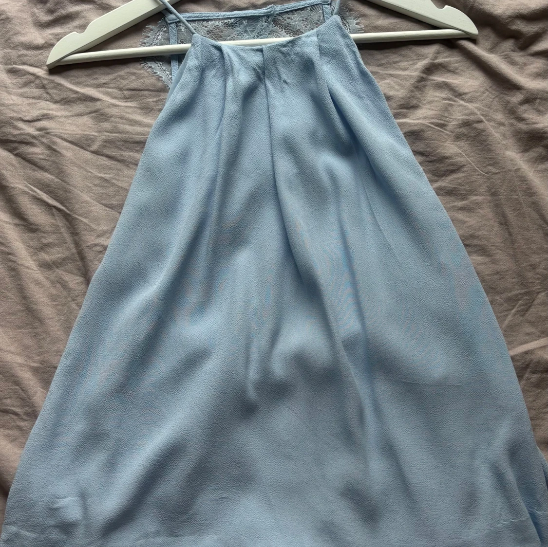 Ljusblå topp med spets från Samsøe Samsøe - 2