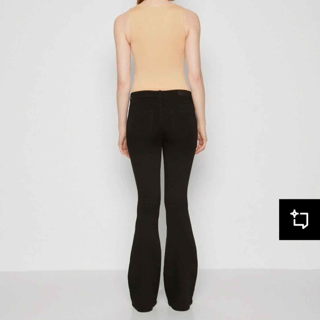 Svarta bootcut jeans från ONLY