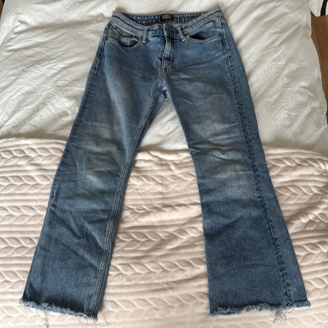 Blå bootcut jeans från Crocker - 2