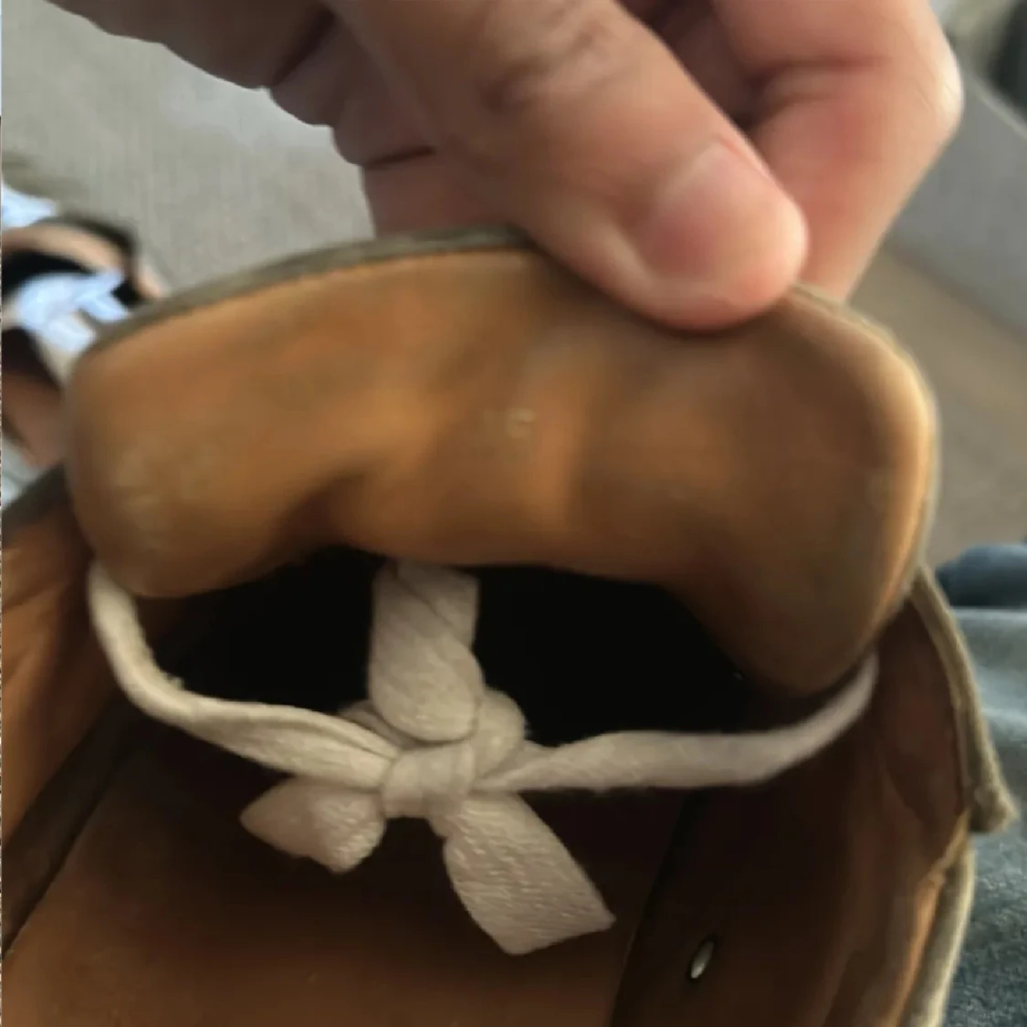 Olivgröna Christian Louboutin  - 3