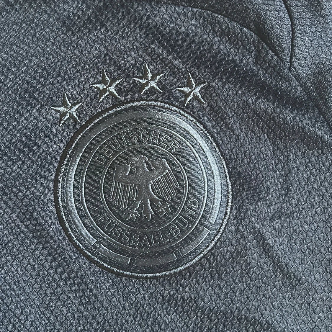 Svart Tyskland 2020 2022 fotbollströja  - 3