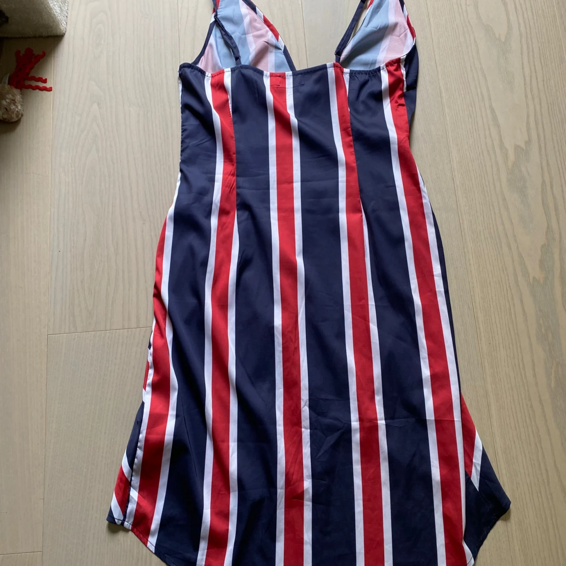 Randig kortklänning Linn Ahlborg x NA-KD - 1