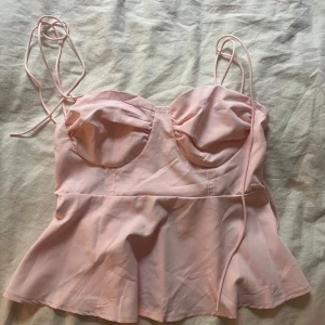 Linne  - Super fint linne, denna passade mig inte så denna är endast testad💕POSTAR SAMMA DAG!  