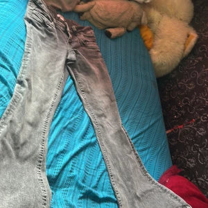 Gina 14+ - helt ny oanvänd tvättas innan ja skickar 