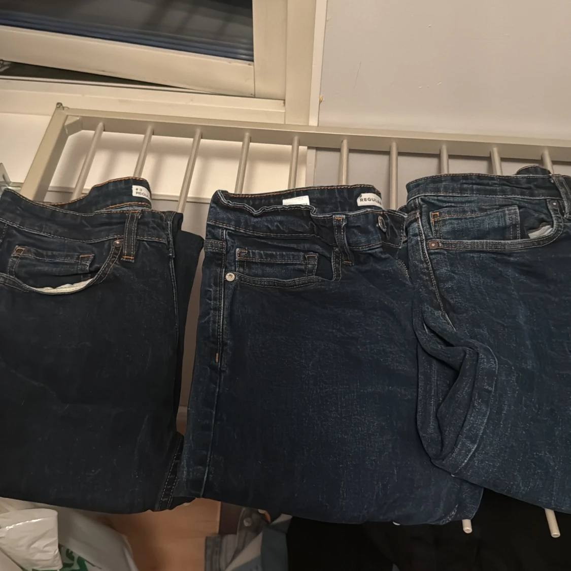 Mörkblå jeans regular fit - 3