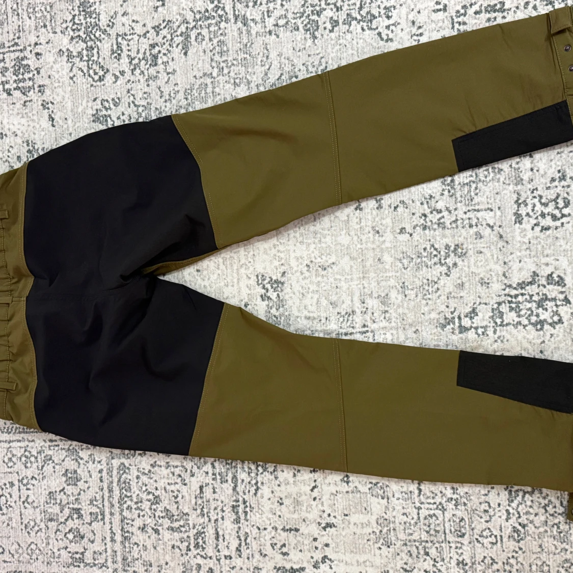 Olivgröna byxor från McKinley - 4