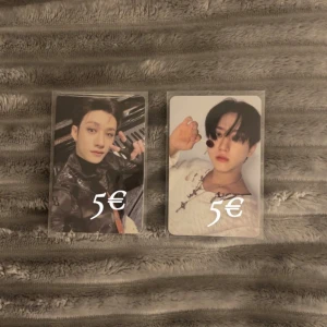 Straykids - Säljer dessa två skz pcs! dom kostar 50kr var men vi kan prata om priset tillsammans annars ^^ hör av dig vid frågor 