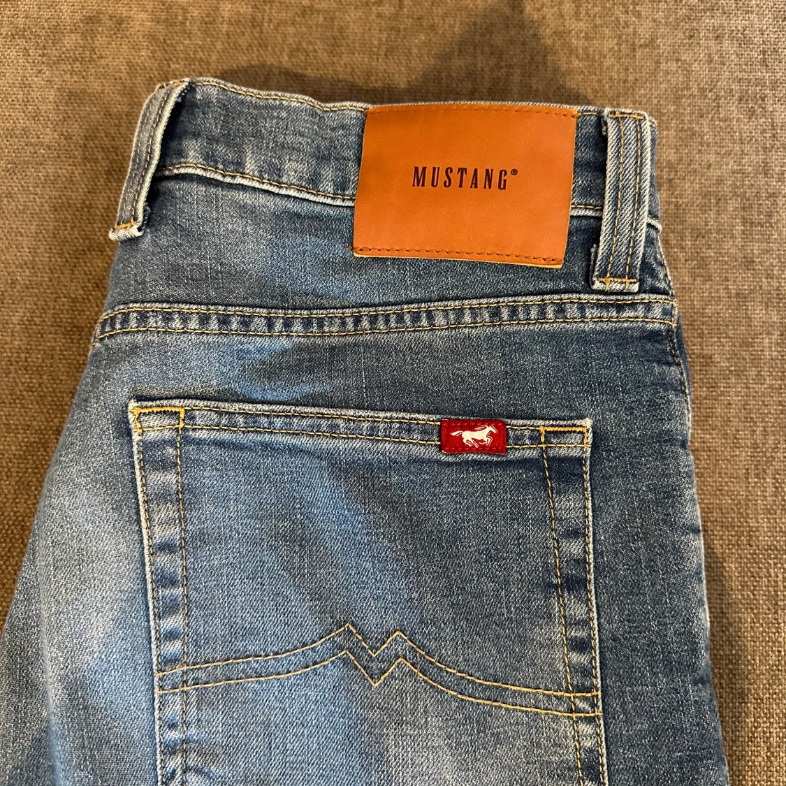 Blå jeans från Mustang - 2