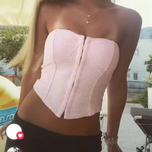 Korsett topp - Ljusrosa korsett H&m