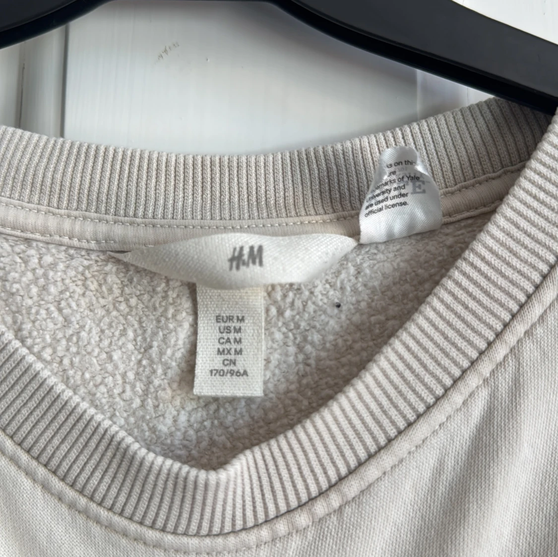  Yale sweatshirt från H&M - 2