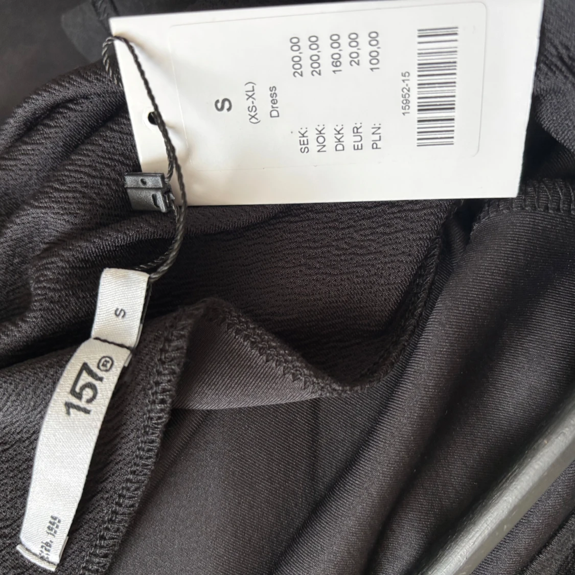 Svart långärmad klänning 157 - 2