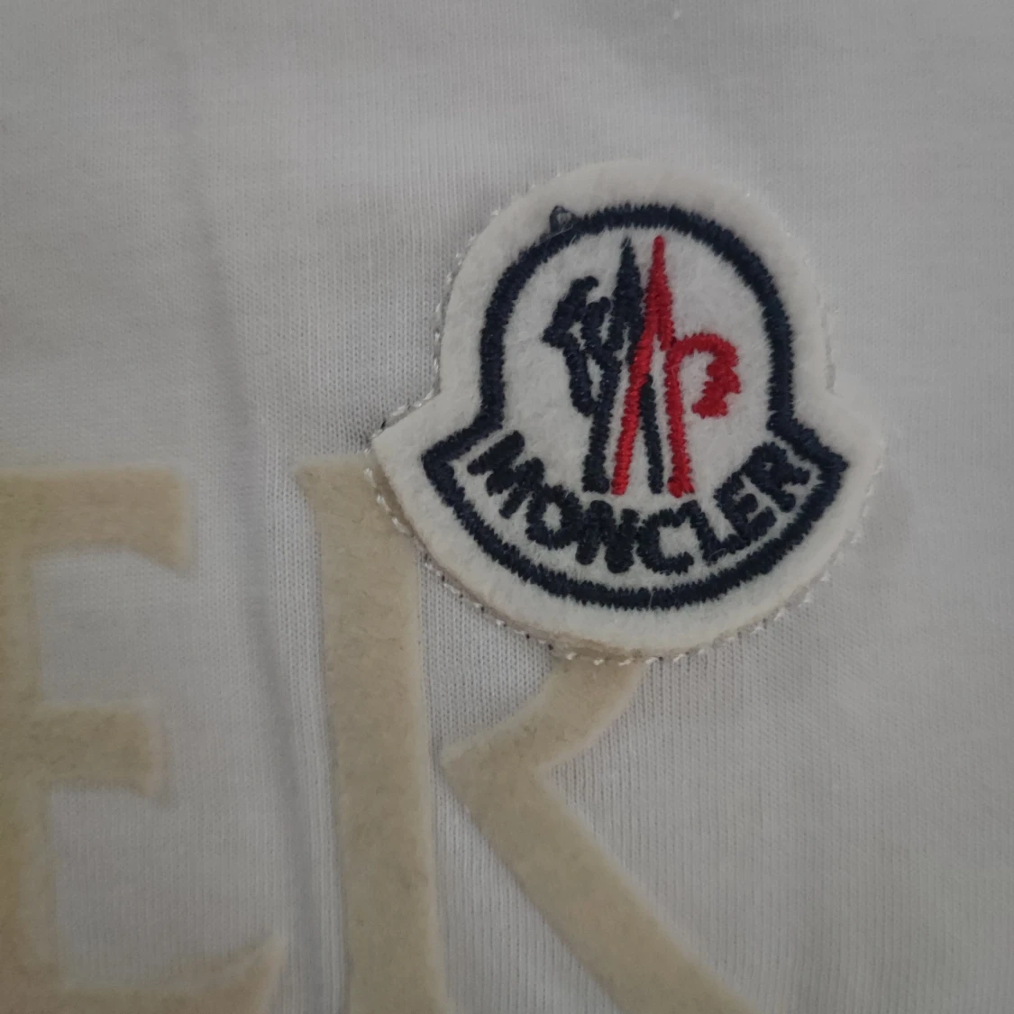 Vit Moncler t-shirt med logga - 2