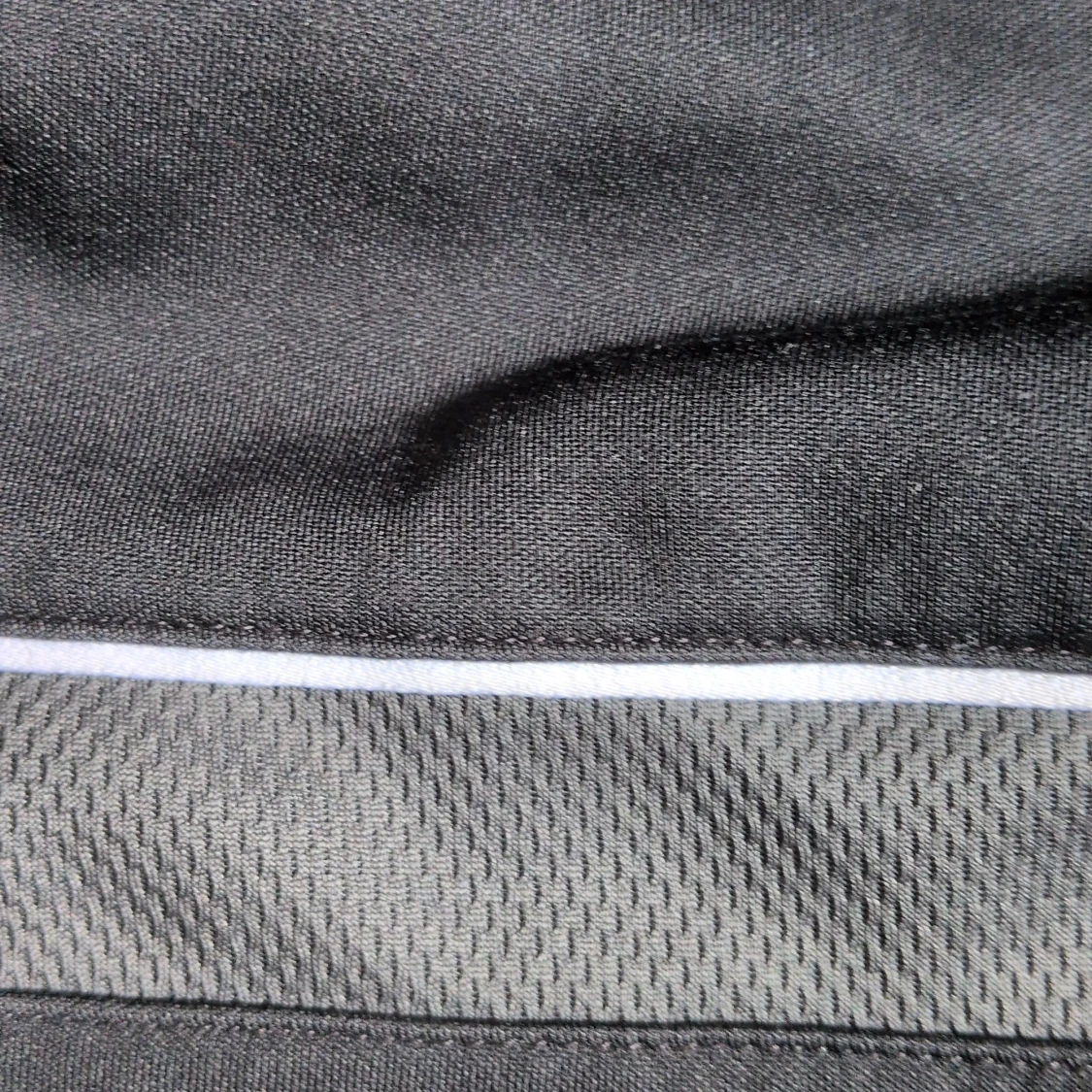 Nike Dri-Fit svart långärmad tröja XL - 4