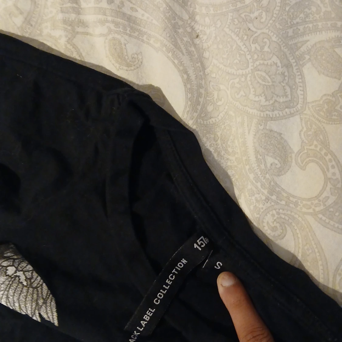 Svart t-shirt Nocturnal Garden S - 2