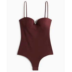 Vinröd trendig body från H&M❣️ - Helt slutsåld, endast testad!✨