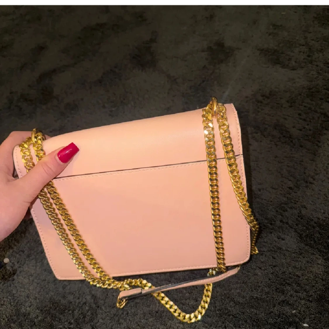 Rosa YSL väska  - 2