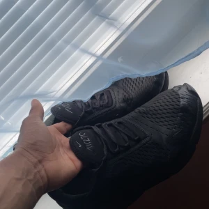 Nike 270 - Kan sänka priset vid snabb affär 